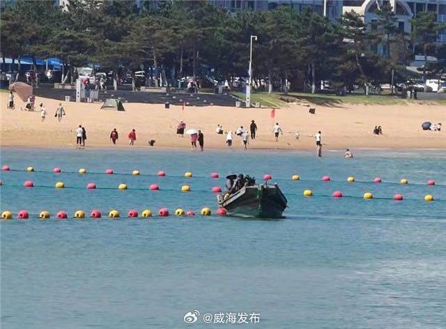 7月1日&ldquo;海澡季&rdquo;正式開啟,國際海水浴場(chǎng)布設(shè)&ldquo;警戒線&rdquo; 